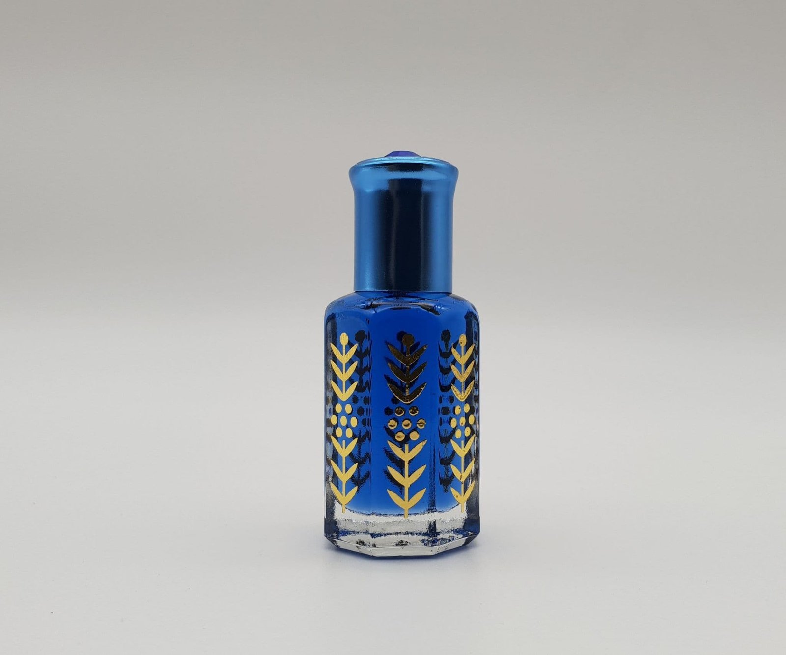 blue oud oil